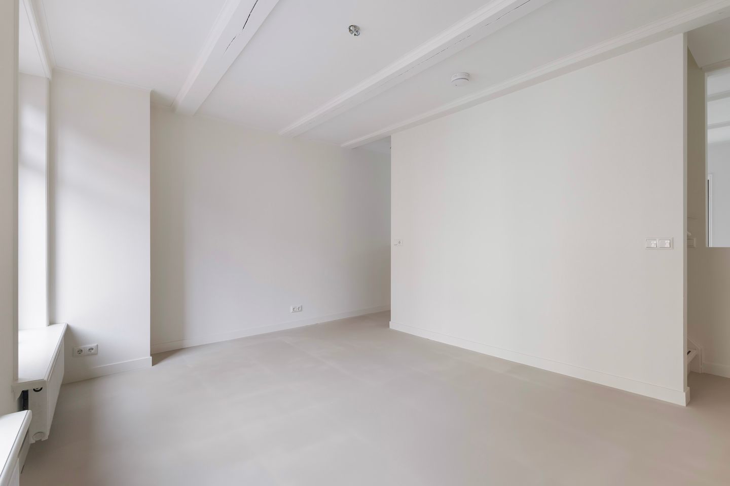 Foto 10 van Tweebaksmarkt 34-C