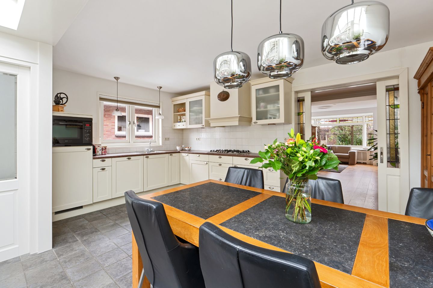 Foto 10 van Benedenweg 325