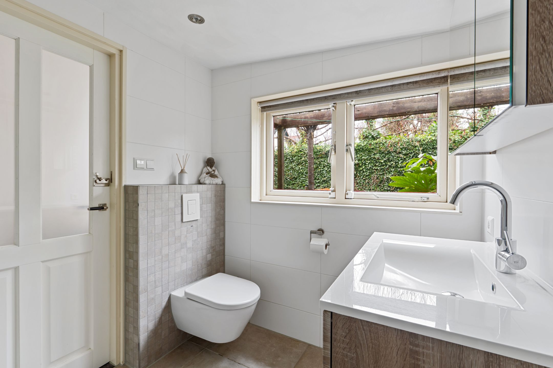 Foto 24 van Benedenweg 325