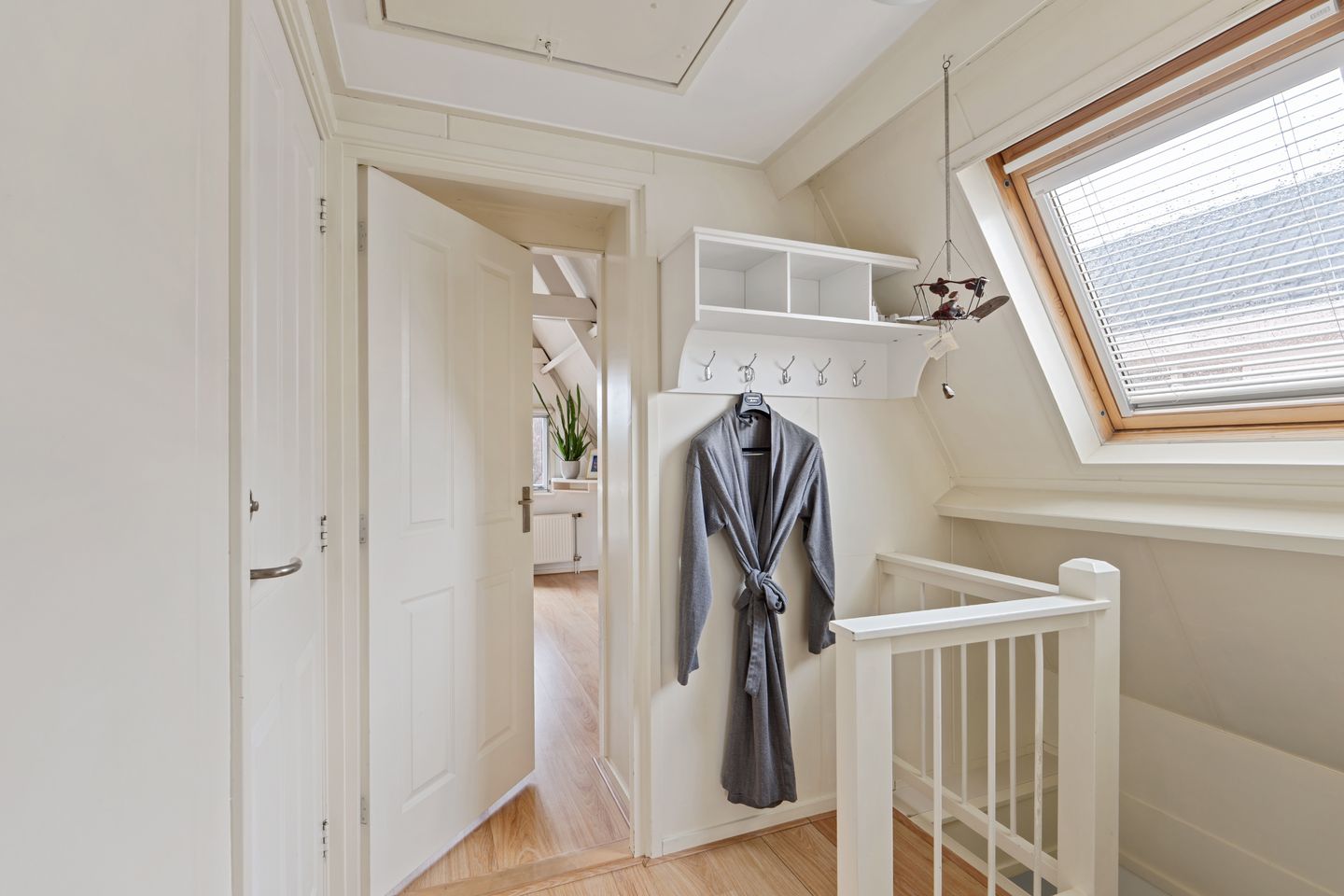 Foto 29 van Benedenweg 325