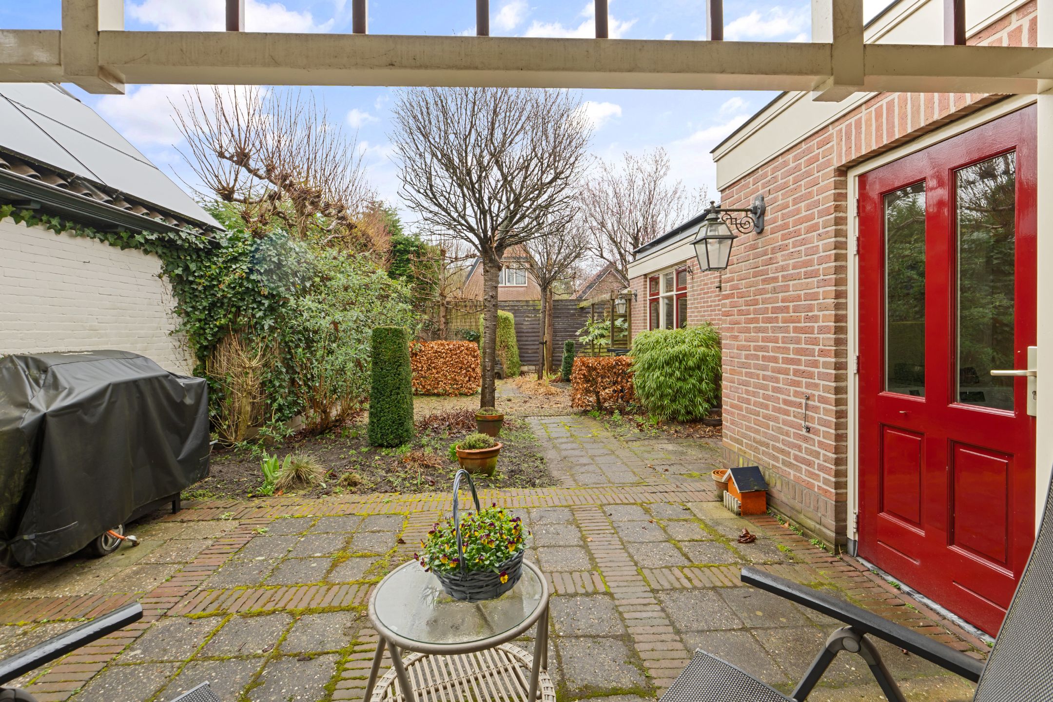 Foto 48 van Benedenweg 325