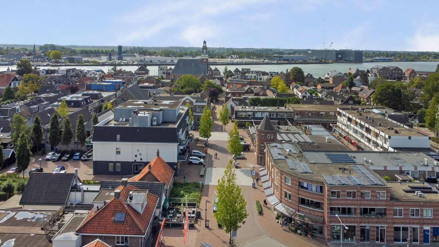 Foto 25 van Raadhuisplein 71