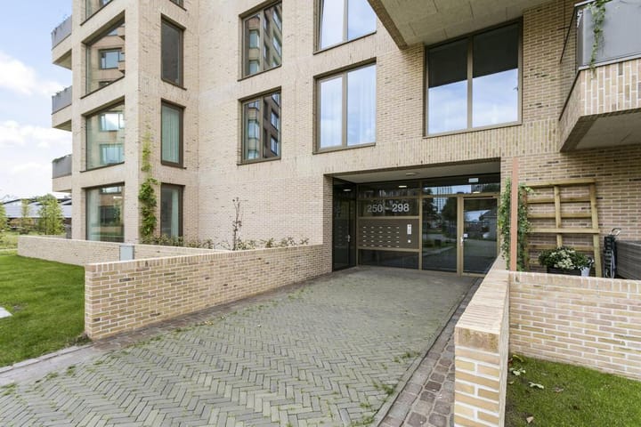 Photo 2 of Willemspoort 280