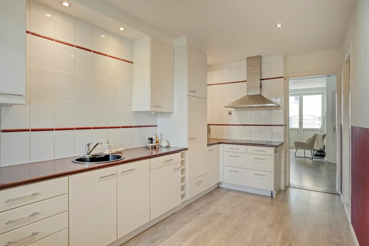 Photo 3 of Raadhuisstraat 25