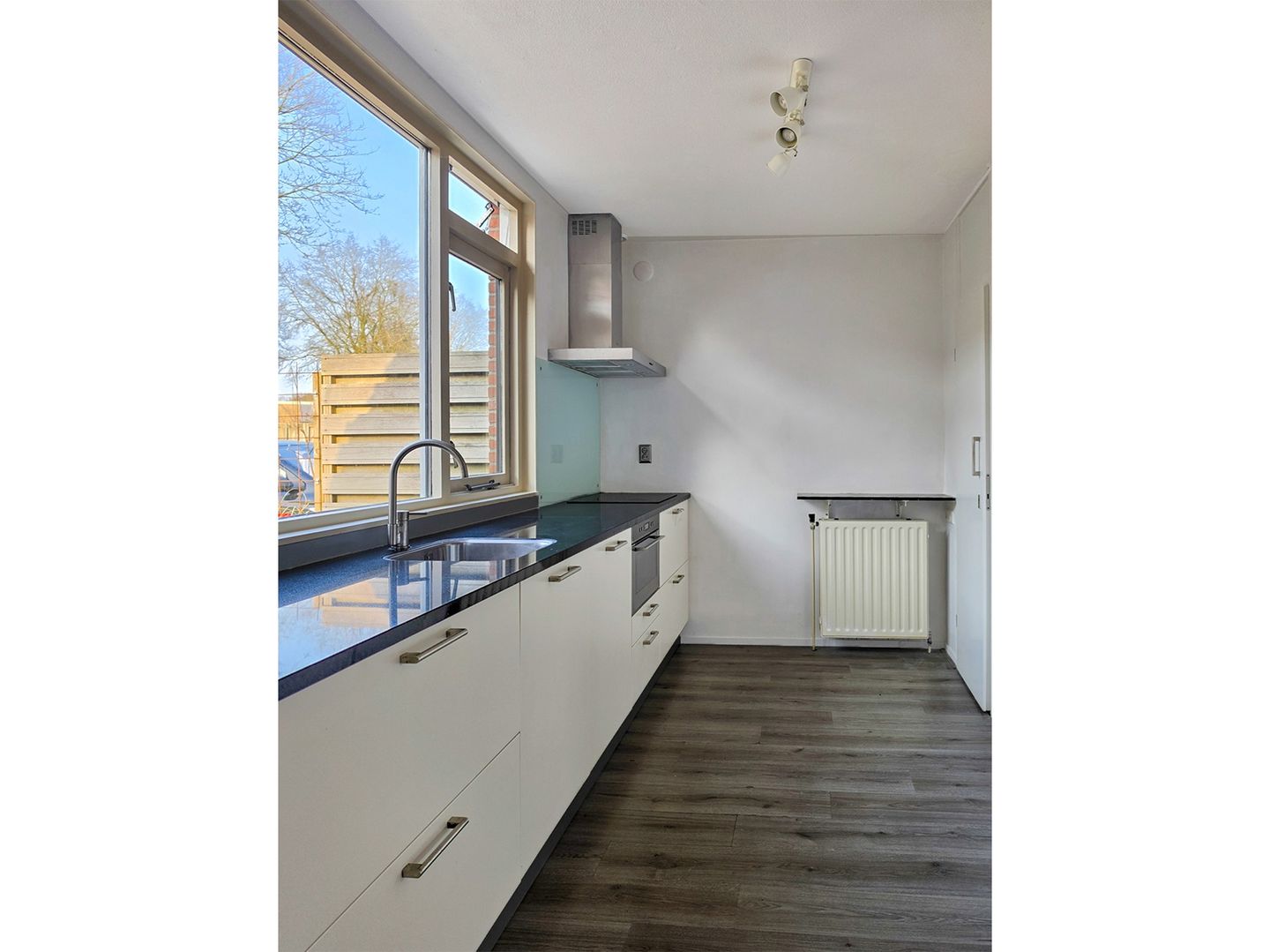 Foto 10 van Johan Buziaustraat 81