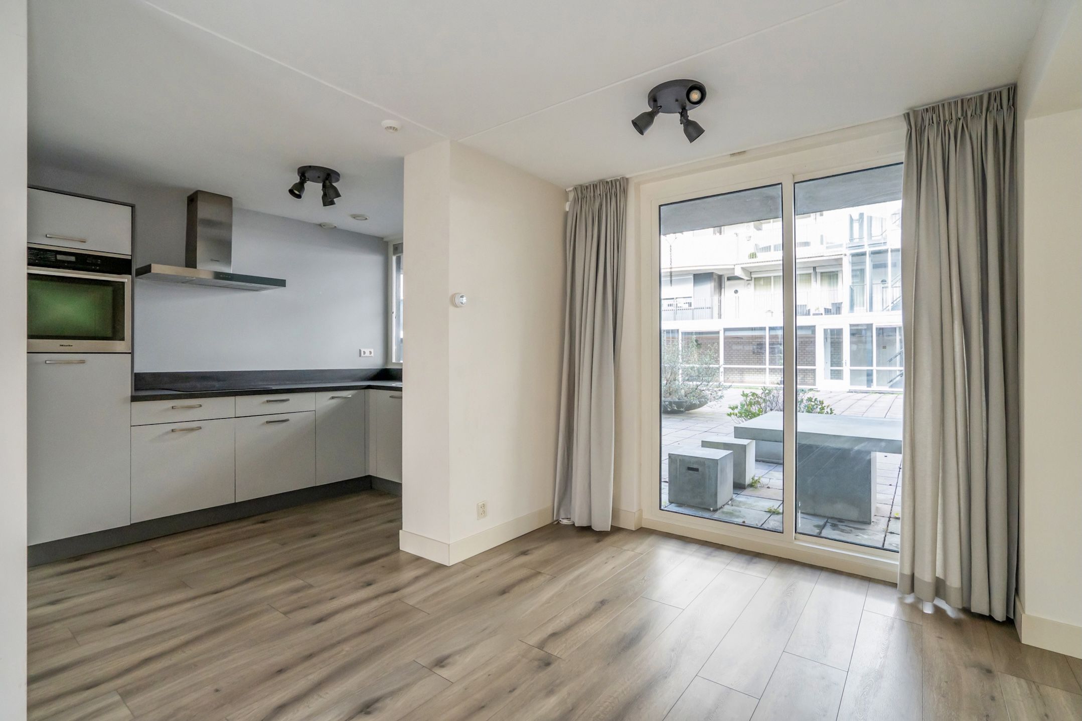 Foto 15 van Utrechtsestraat 19