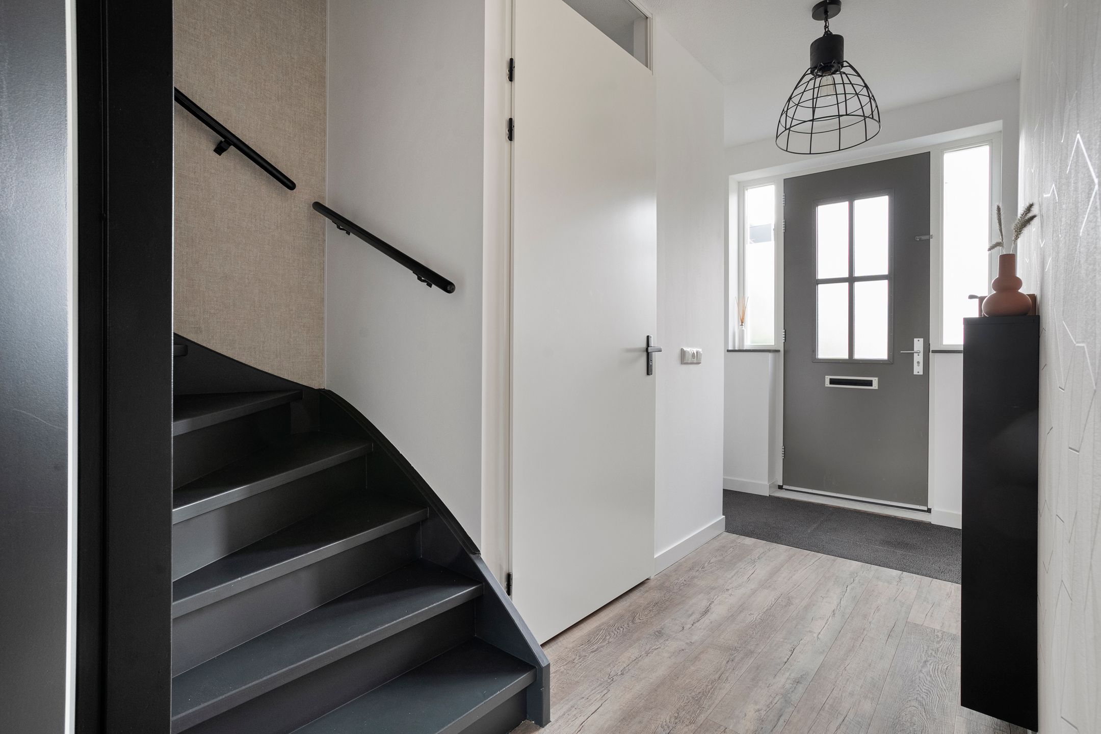 Photo 9 of Gorterstraat 64