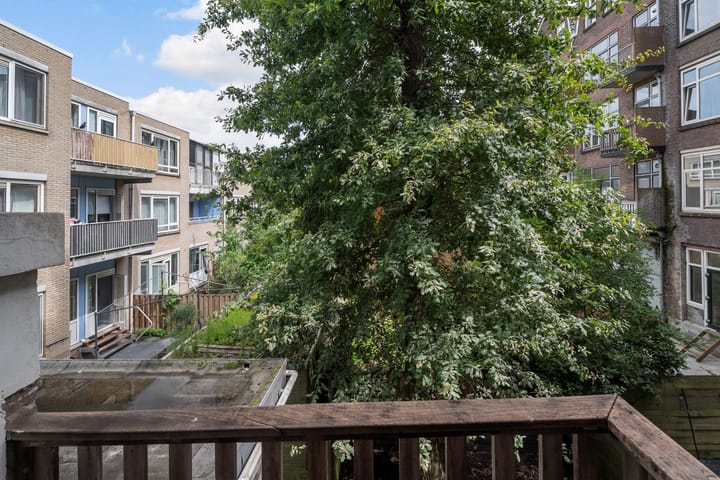 Photo 3 of Willem Beukelszstraat 32-B