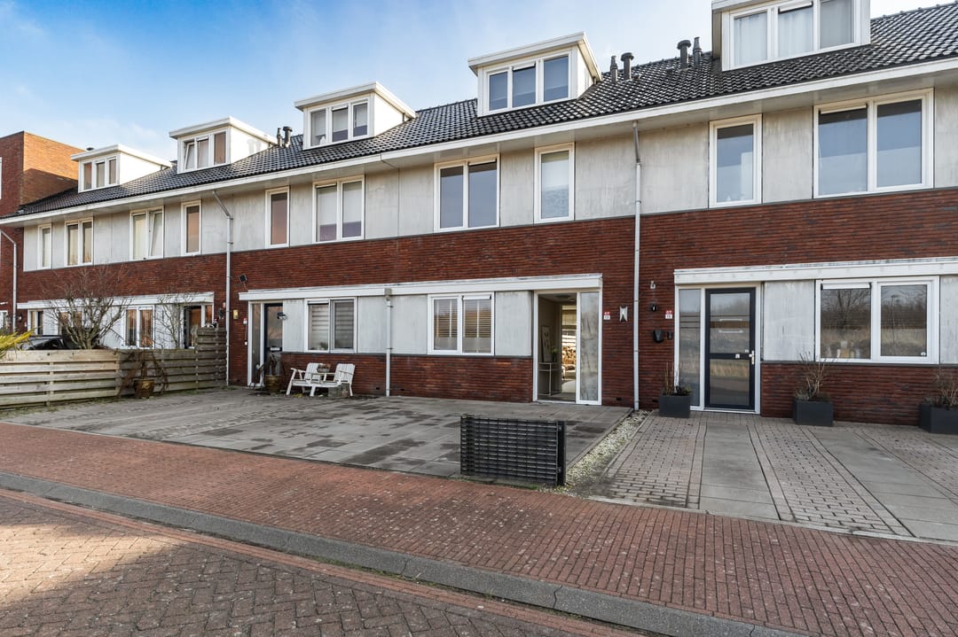 Photo 2 of Galjoen 07 13