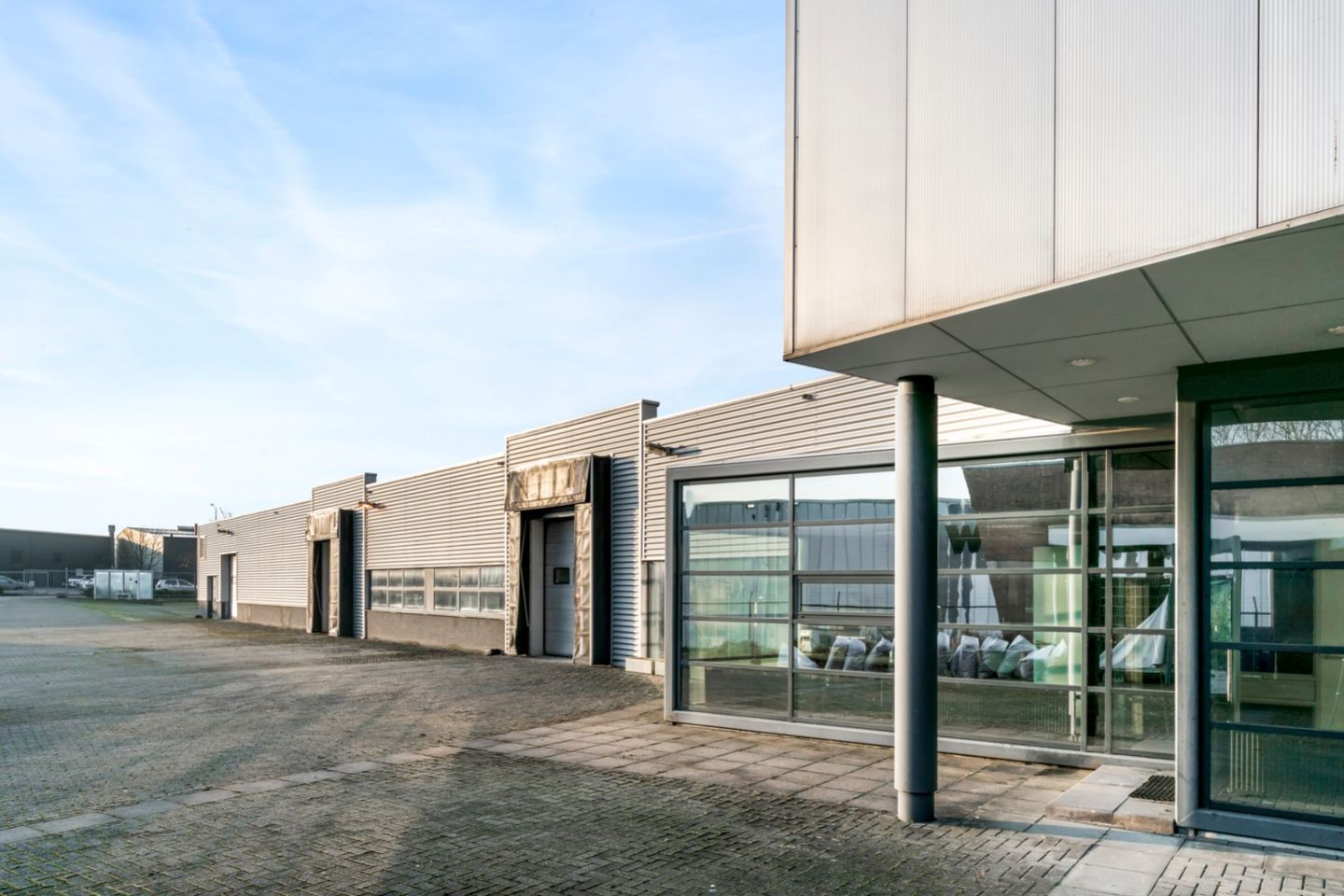 View photo 3 of Breukerweg 196