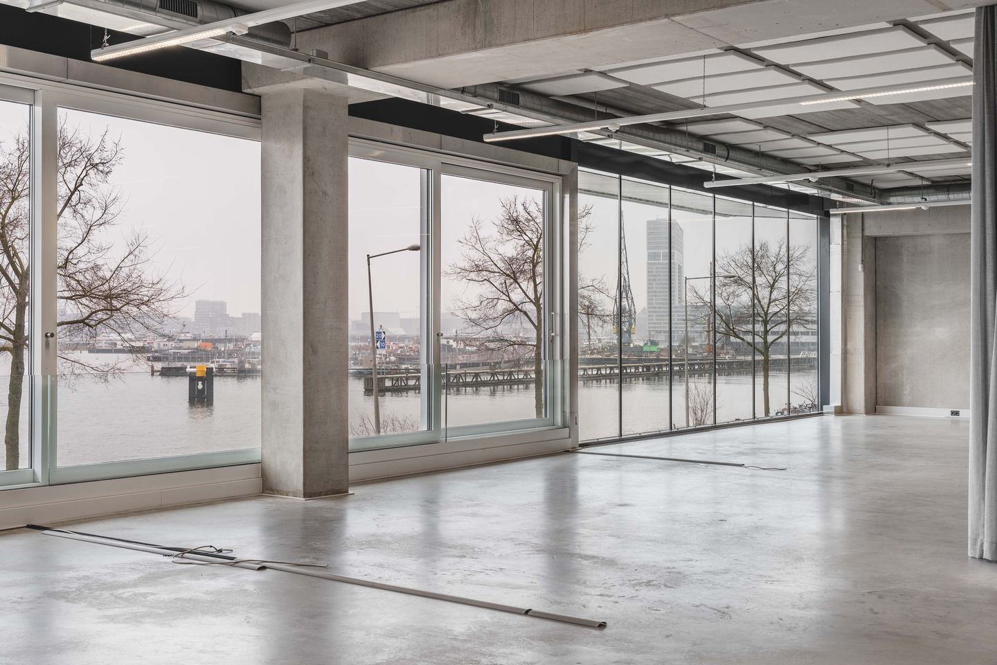 Bekijk foto 3 van Danzigerkade 16-A