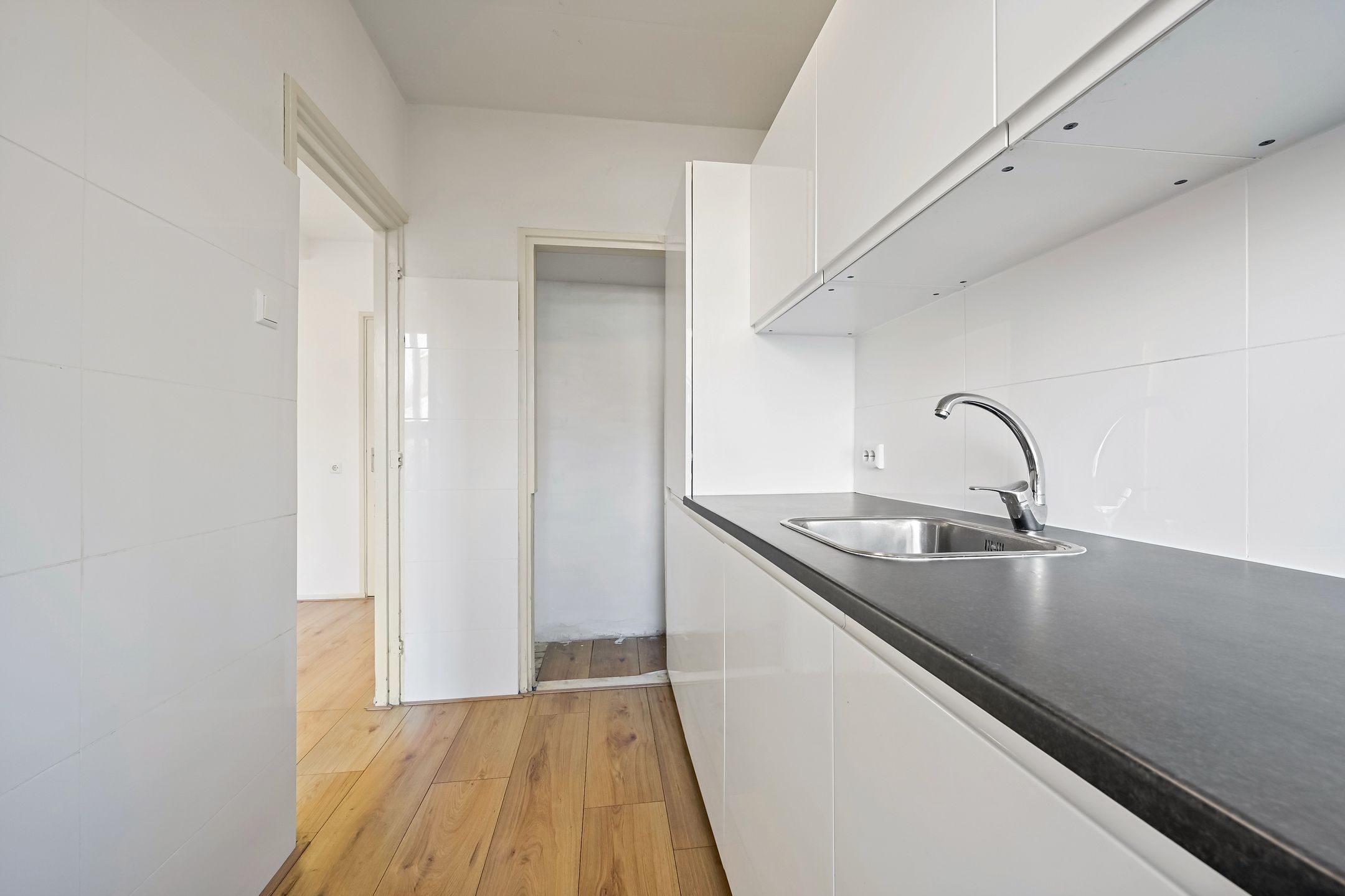 Ground Floor Apartment with Front and Back Garden — 24