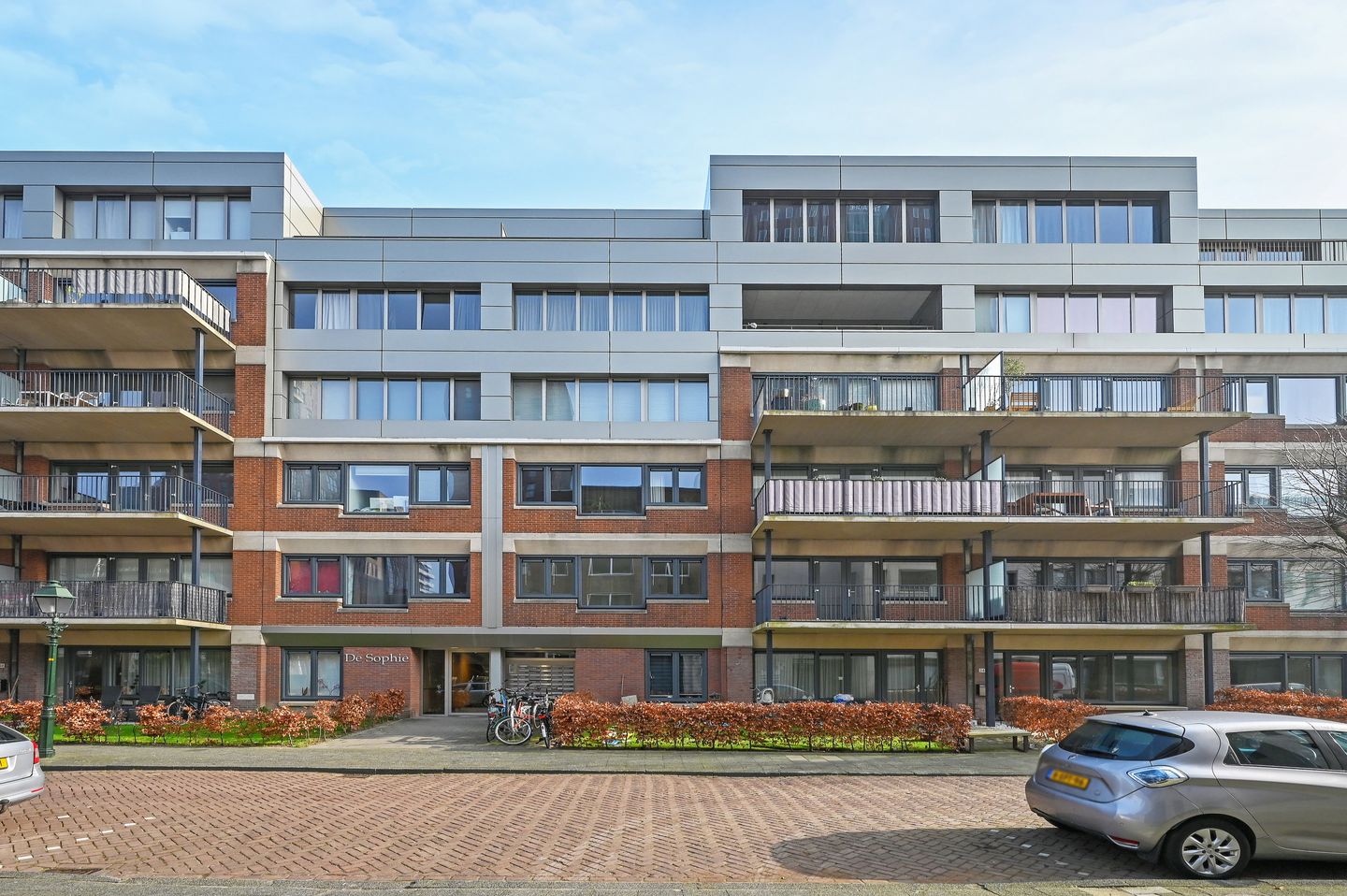 Photo 5 of Koningin Sophiestraat 246
