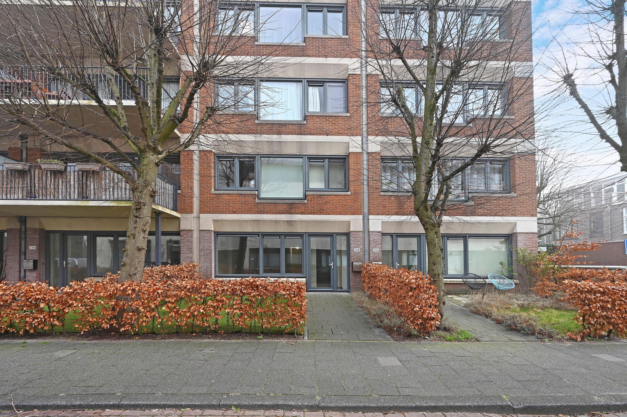 Photo 24 of Koningin Sophiestraat 246