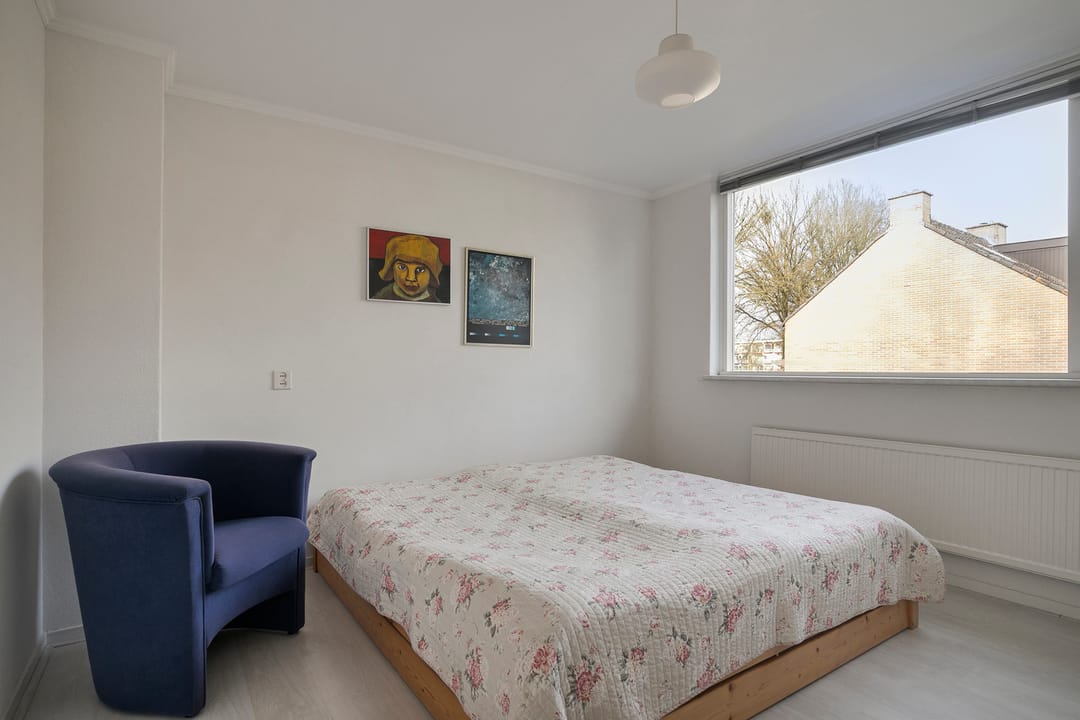 Photo 17 of Kamperfoeliestraat 42