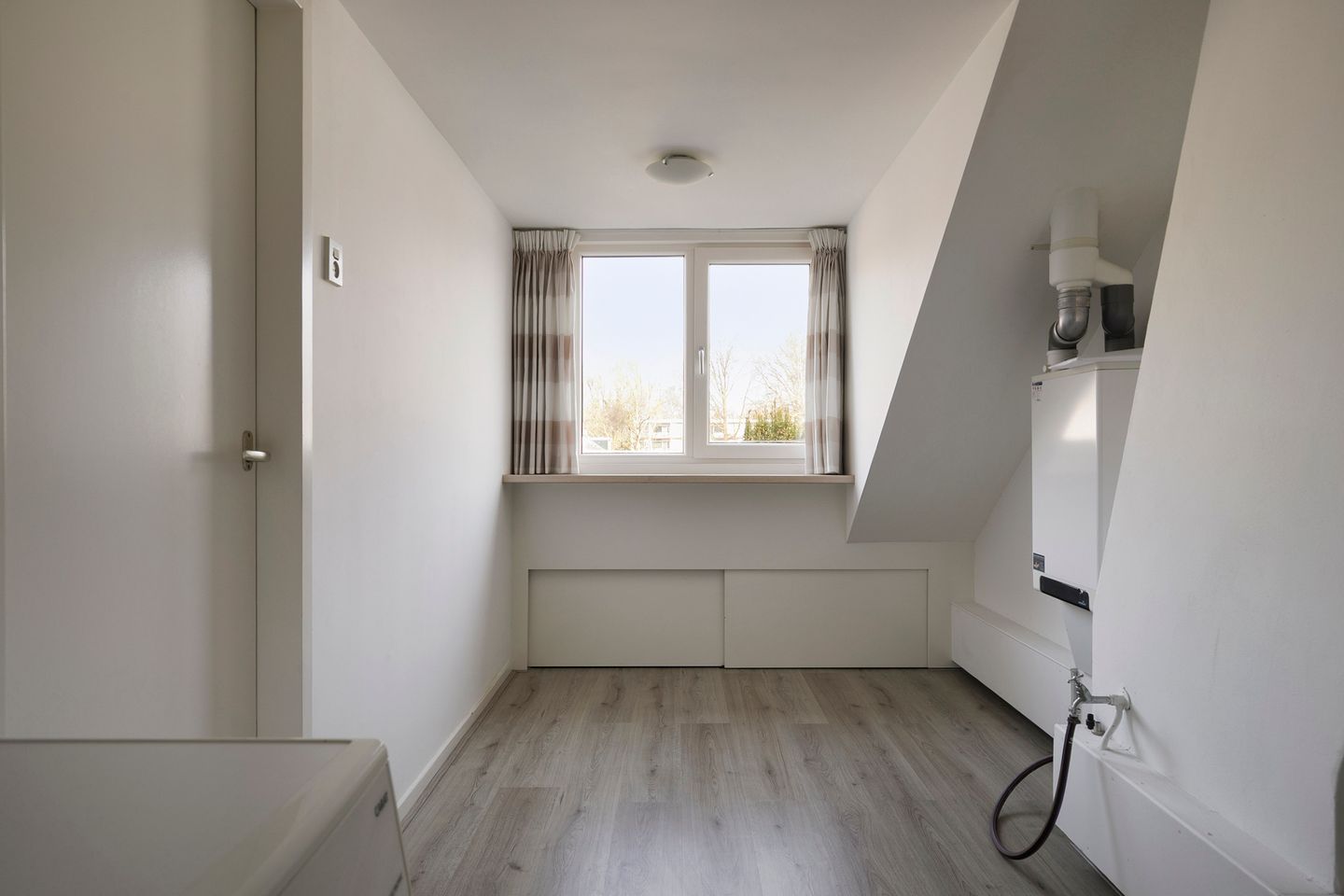 Photo 20 of Kamperfoeliestraat 42