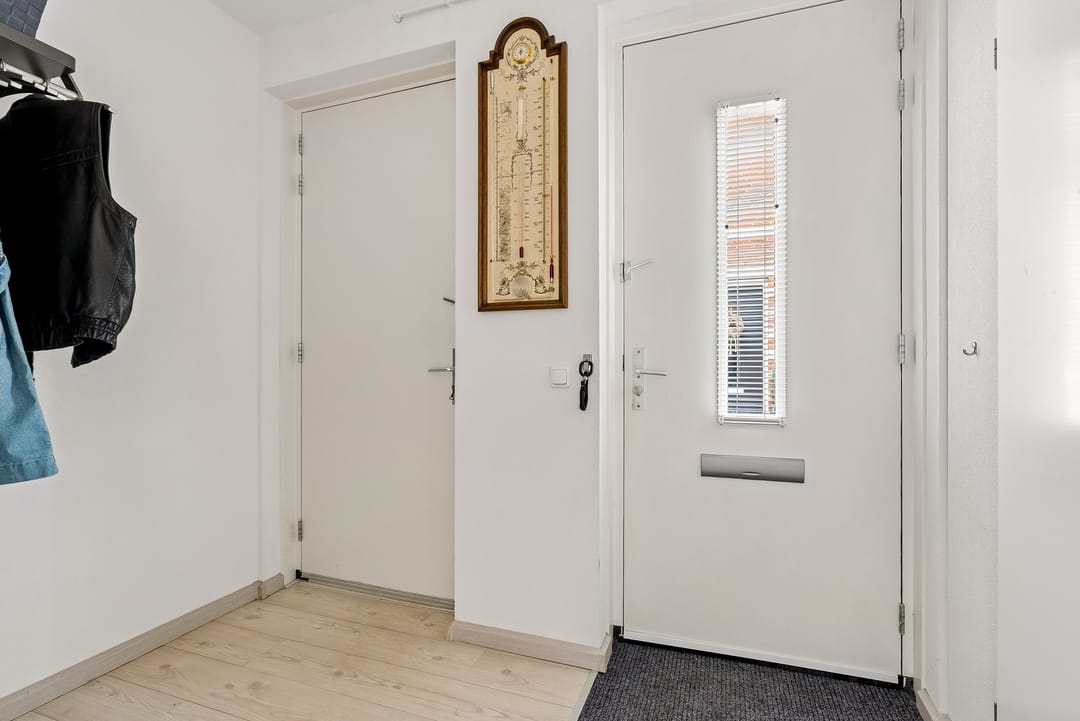 Photo 8 of Galjoen 10 21