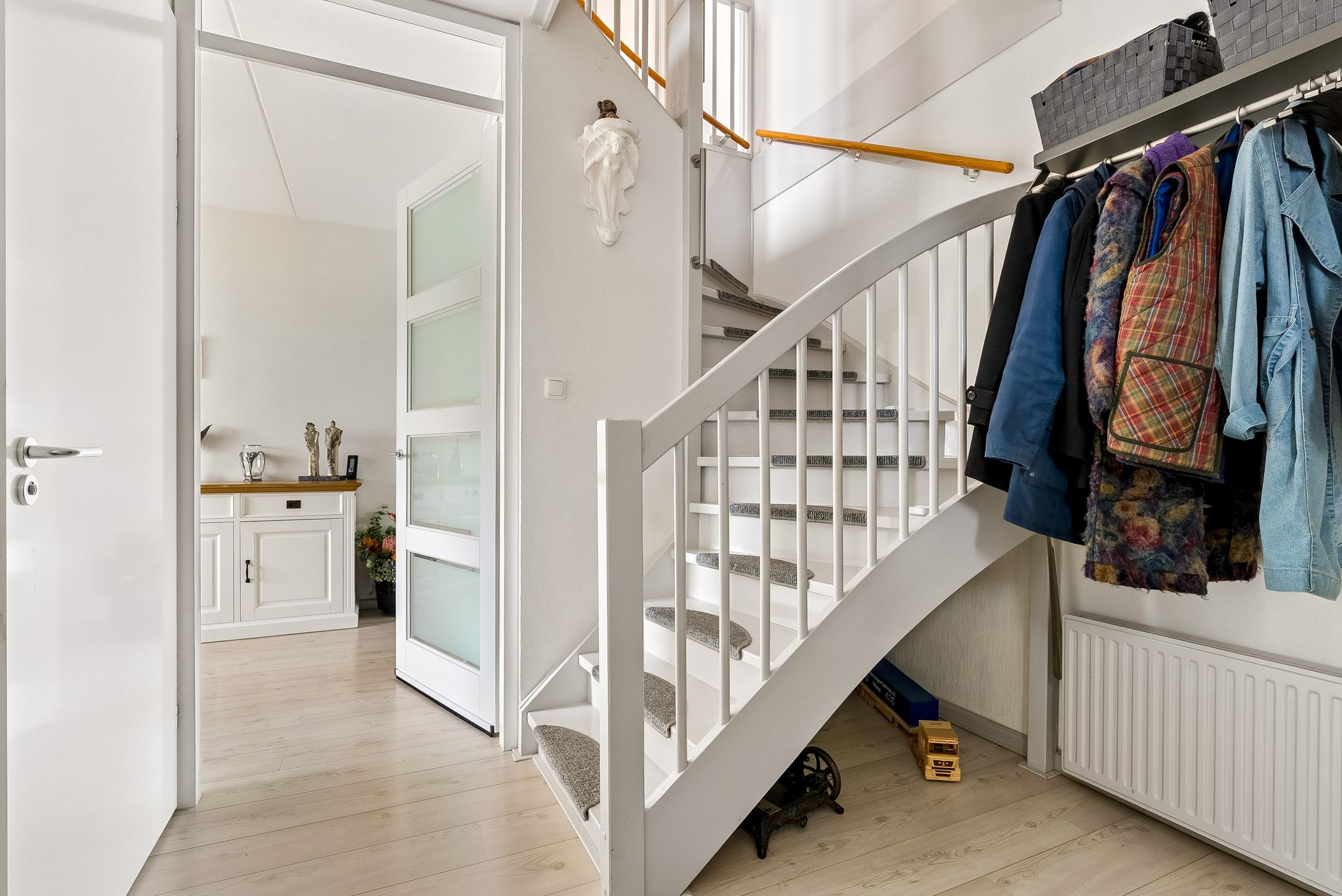 Photo 9 of Galjoen 10 21