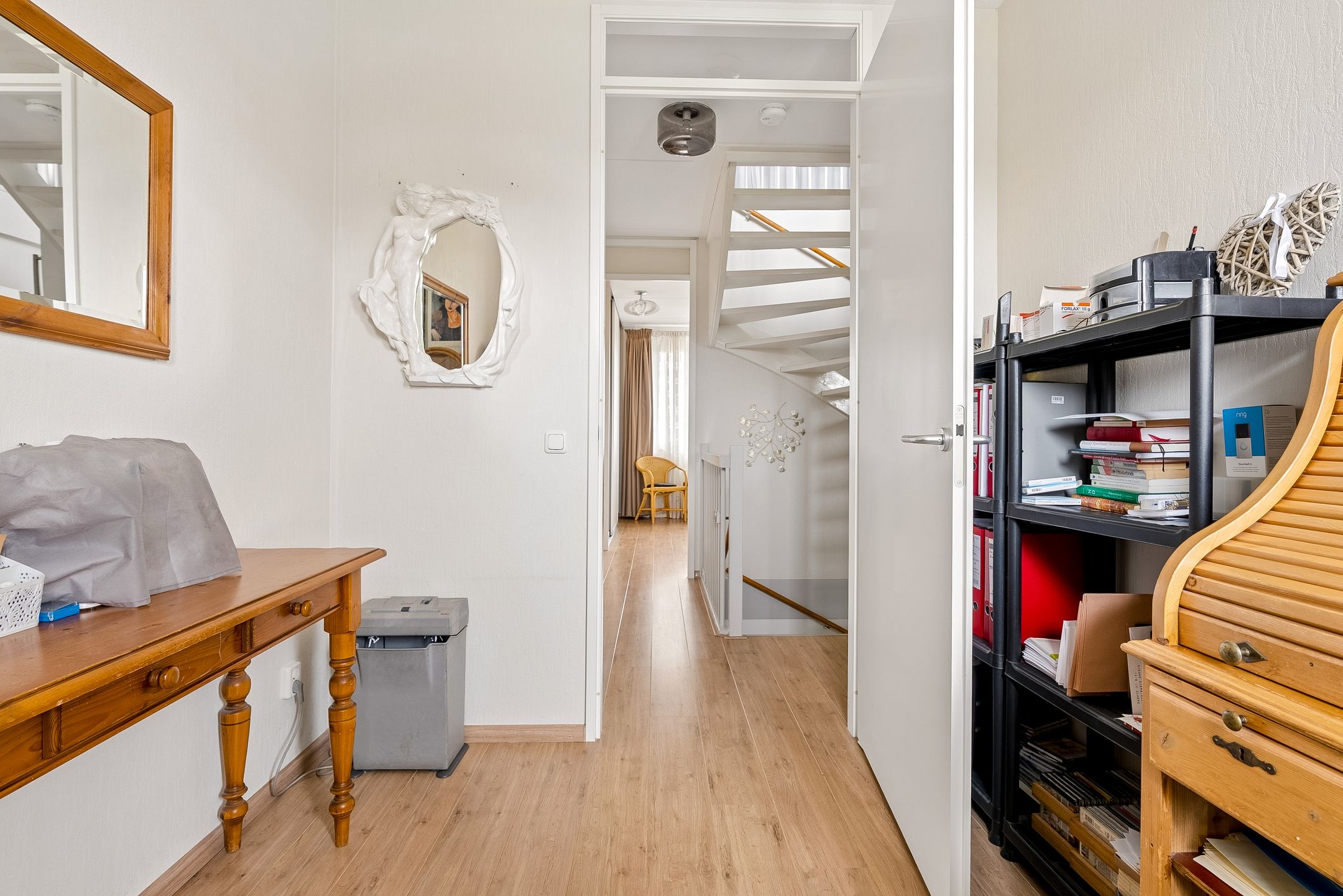 Photo 21 of Galjoen 10 21