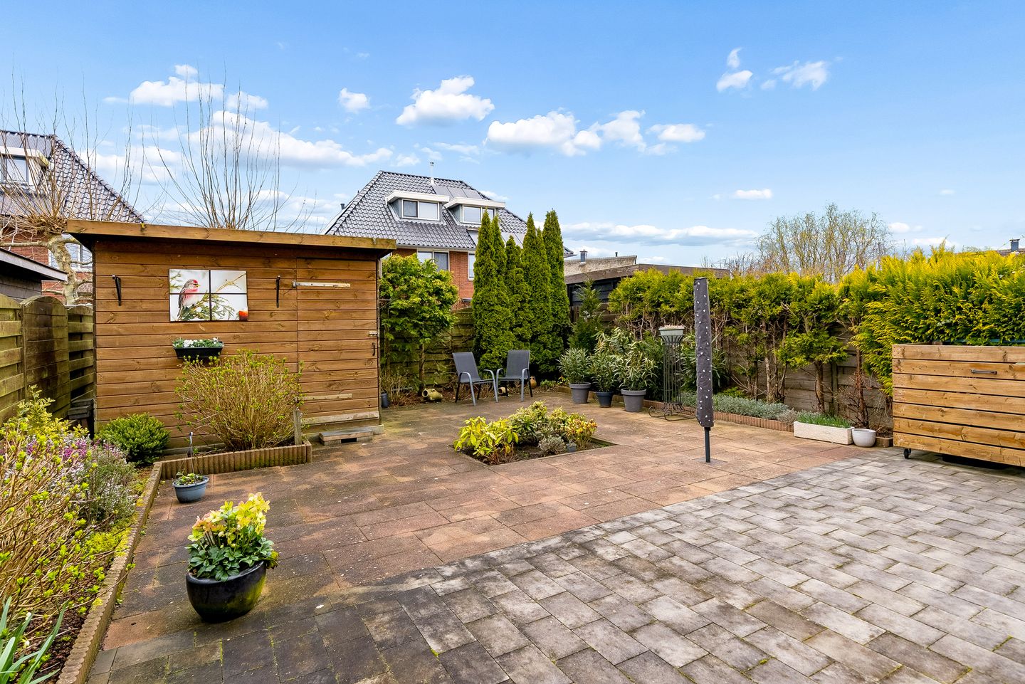 Photo 35 of Galjoen 10 21