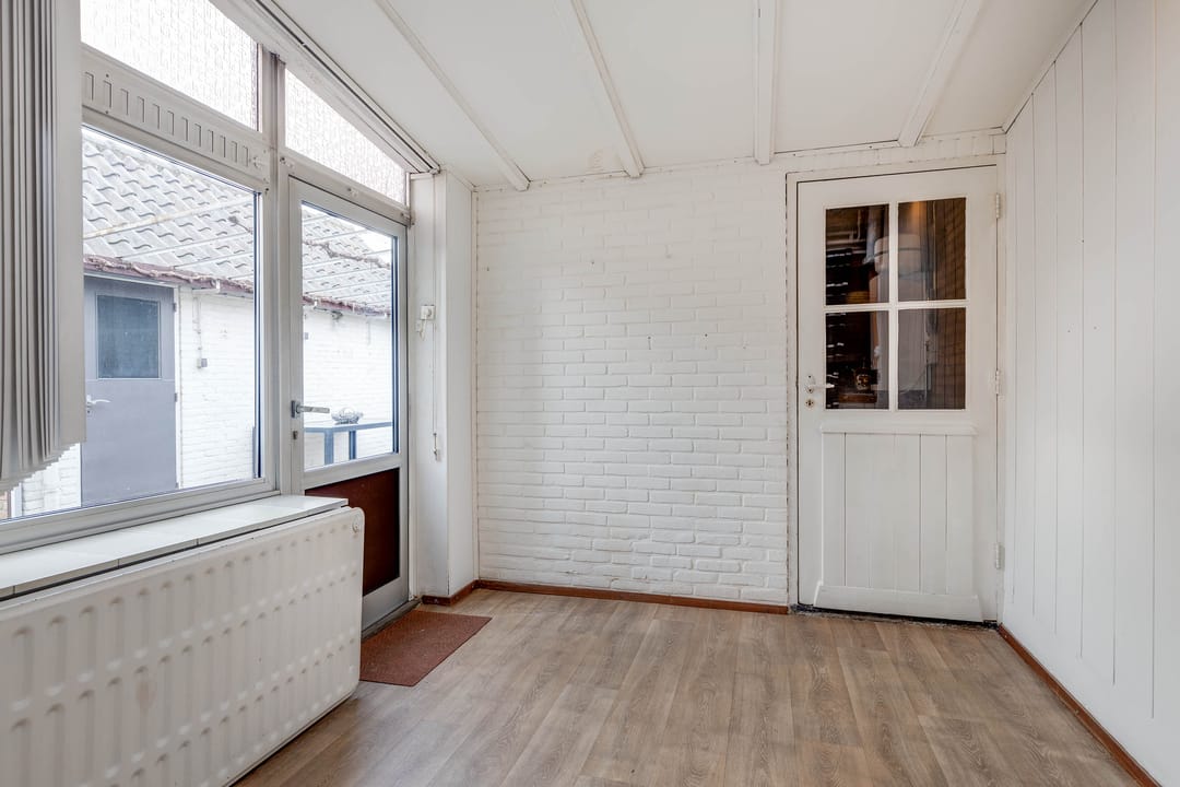 Photo 23 of Vroenhofstraat 6