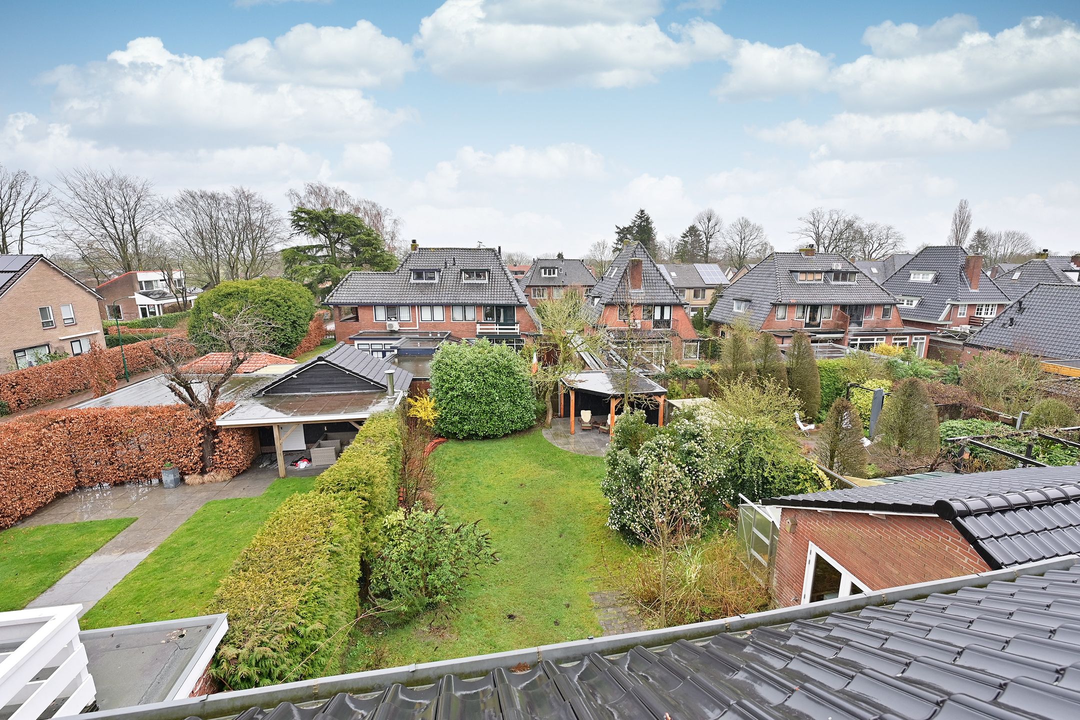 Photo 6 of Middelwijkstraat 39