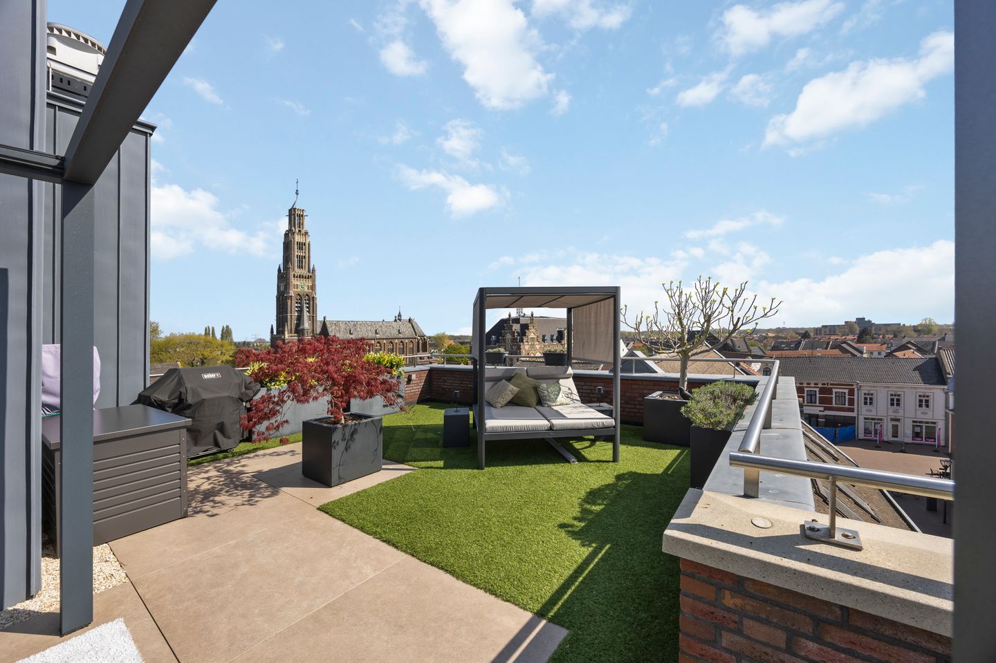 Luxury Penthouse in Echt Center with 92 m² Terrace — 48
