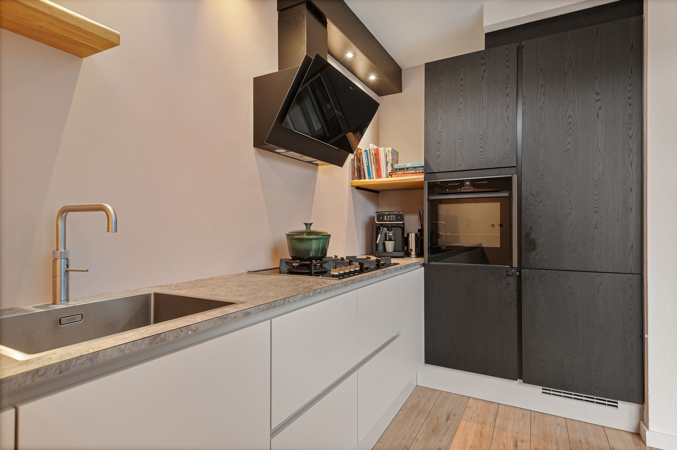 Foto 6 van Da Costastraat 19