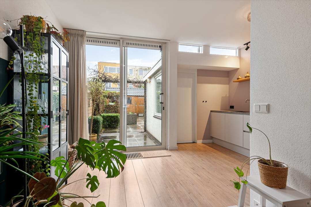 Photo 8 of Da Costastraat 19
