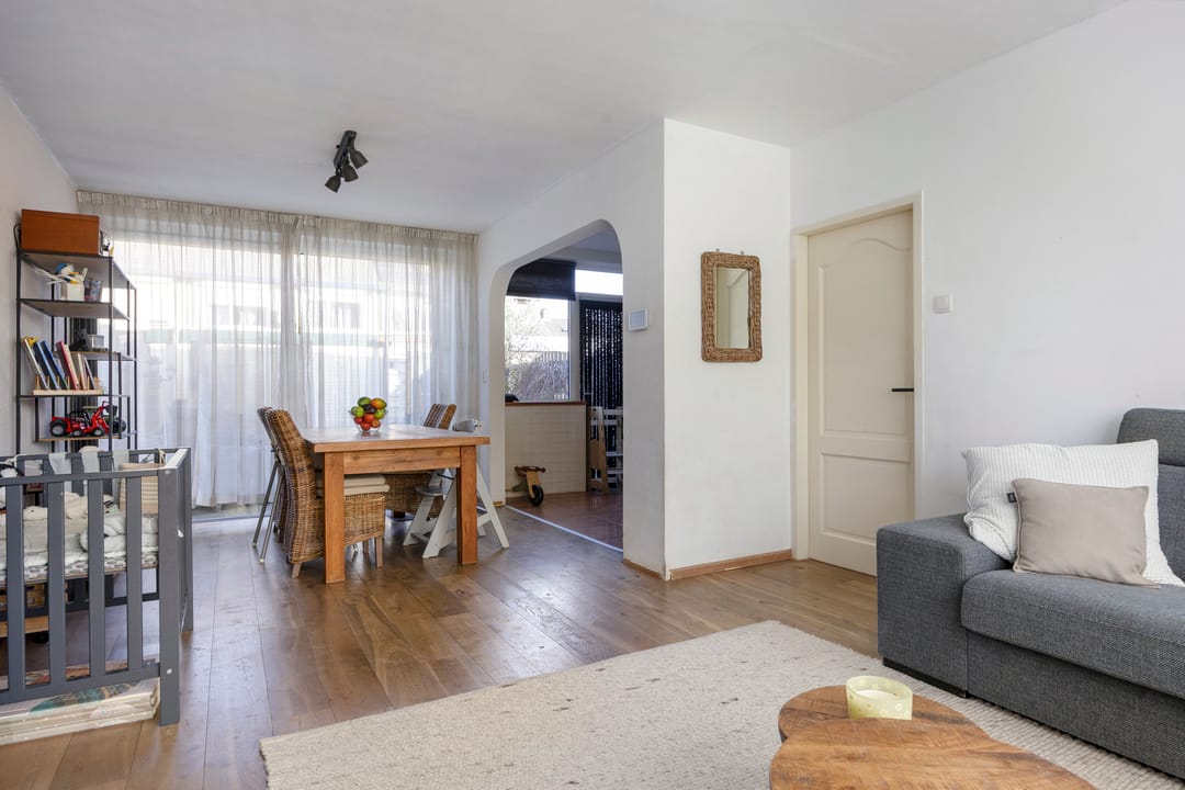 Photo 8 of Bernhardstraat 46