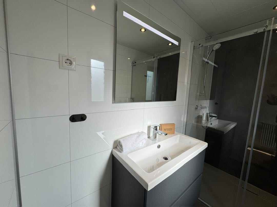 Foto 13 van Kanaal Zuid 444-342