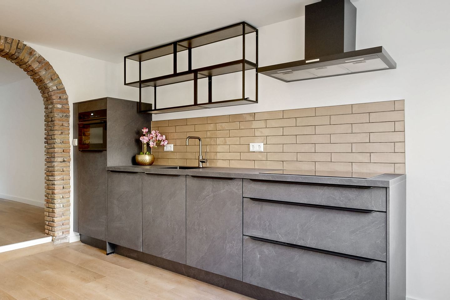 Foto 10 van Hofstraat 24-A