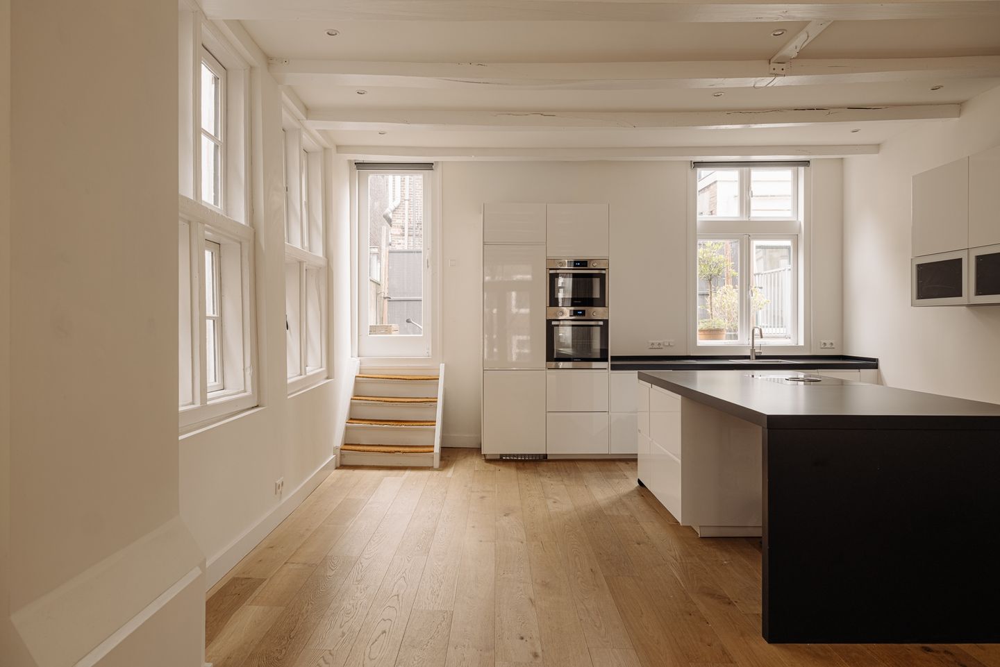 Foto 4 van Oudezijds Achterburgwal 14-D