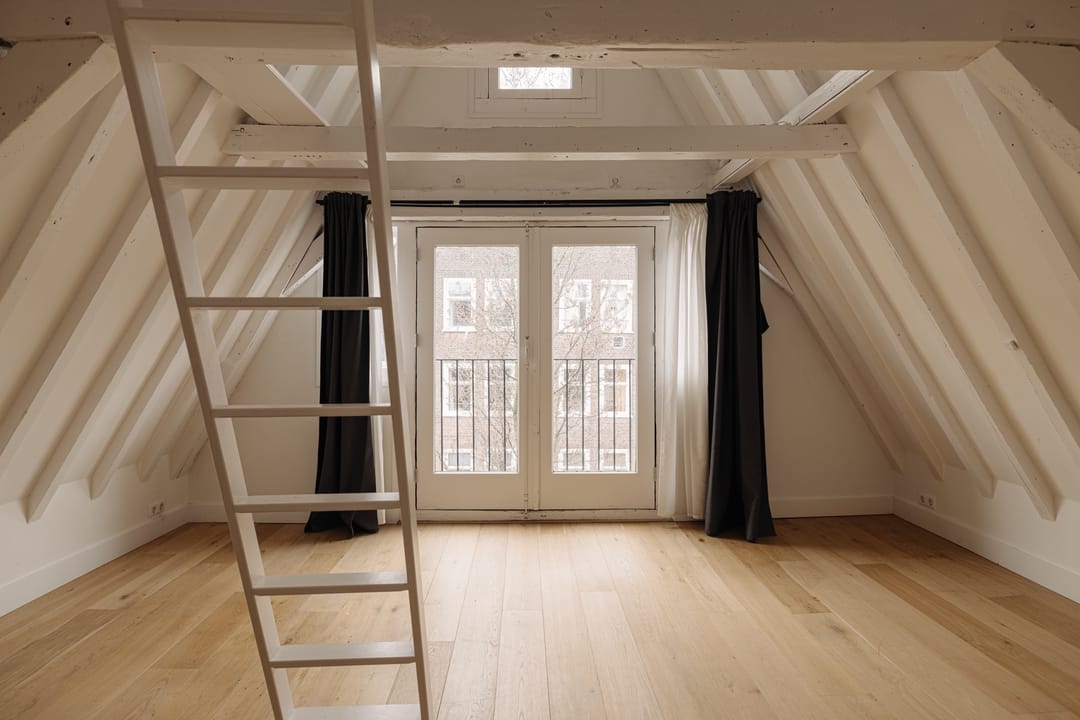 Foto 23 van Oudezijds Achterburgwal 14-D