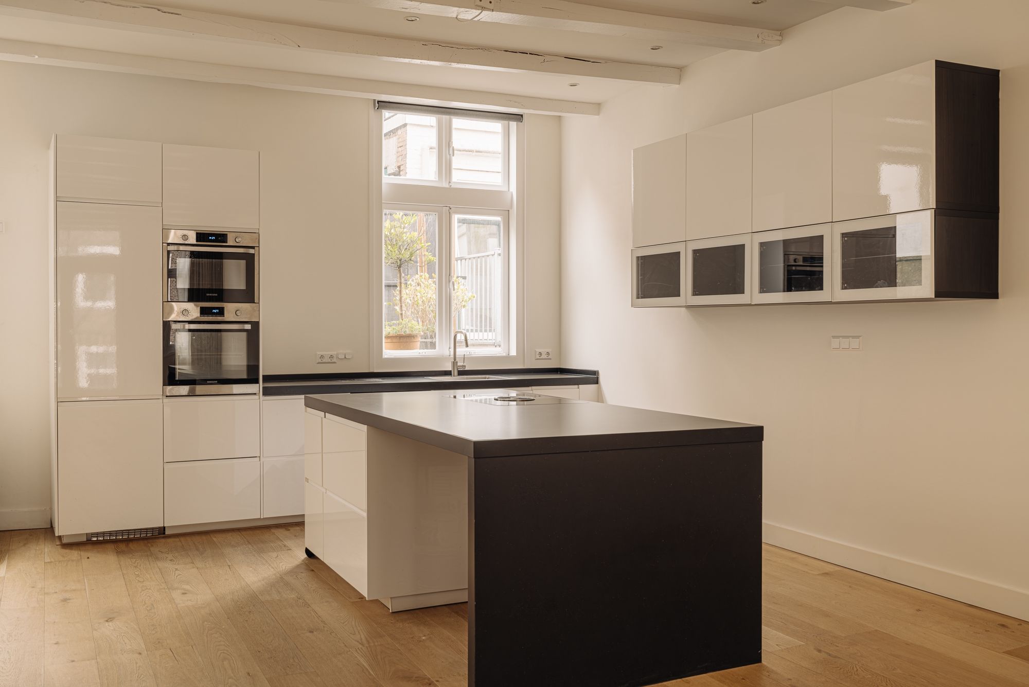 Foto 3 van Oudezijds Achterburgwal 14-D