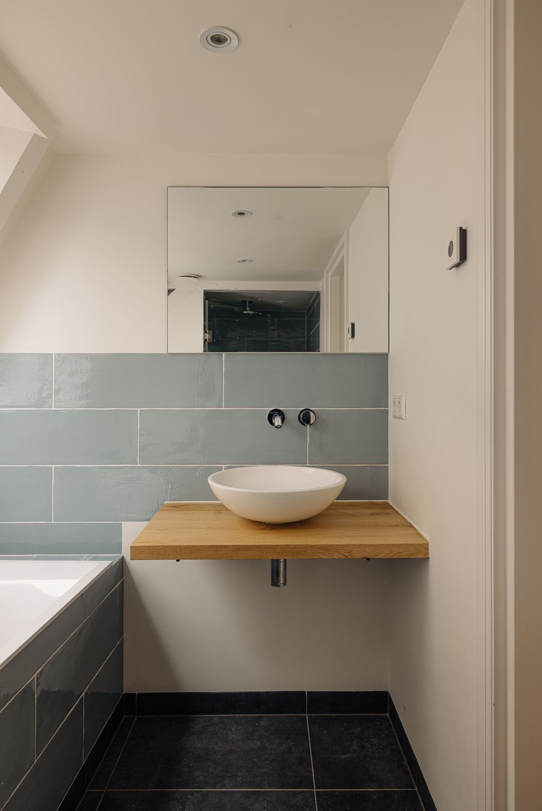 Foto 31 van Oudezijds Achterburgwal 14-D