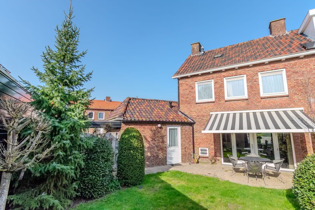 Foto 41 van Emmastraat 16