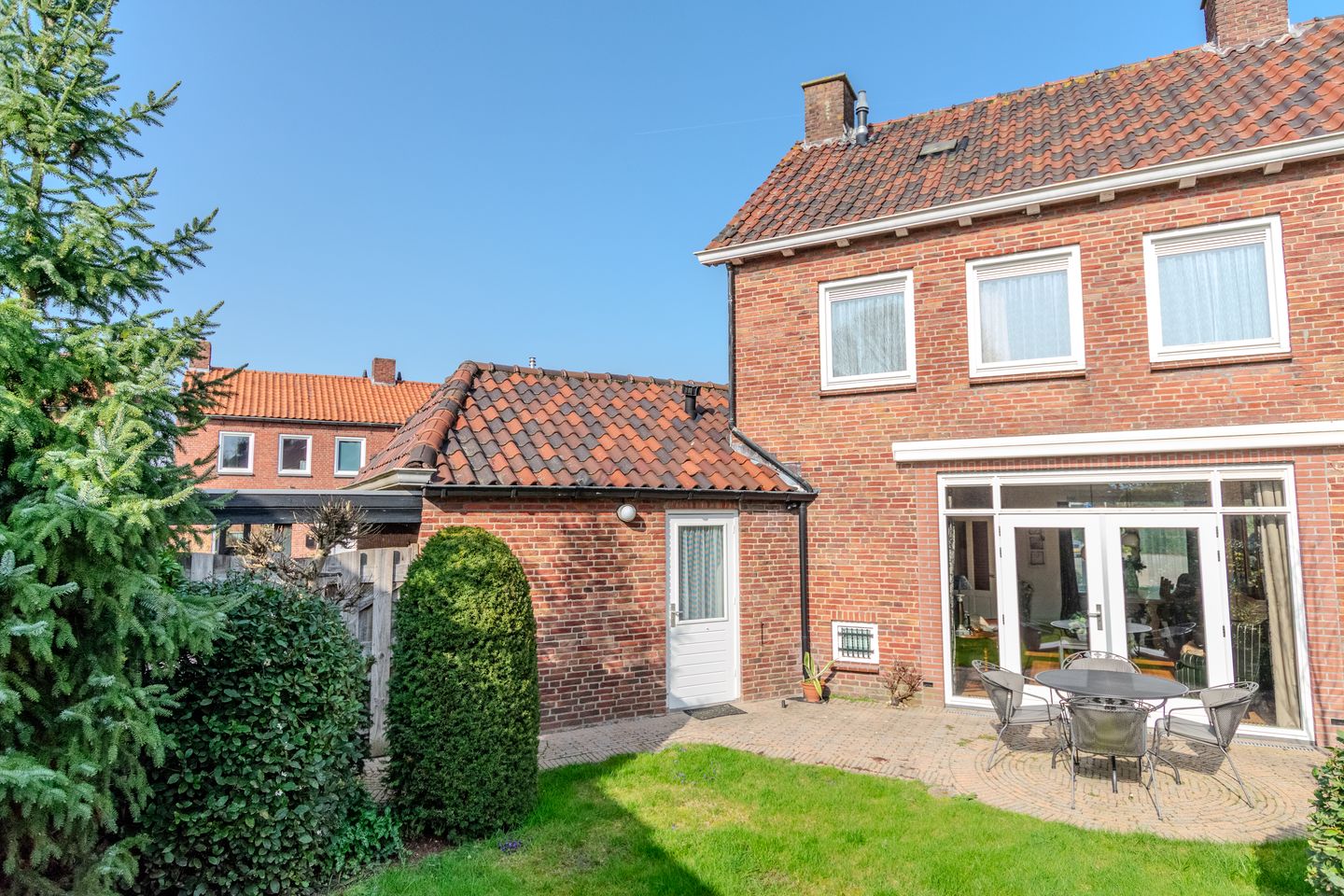 Foto 40 van Emmastraat 16