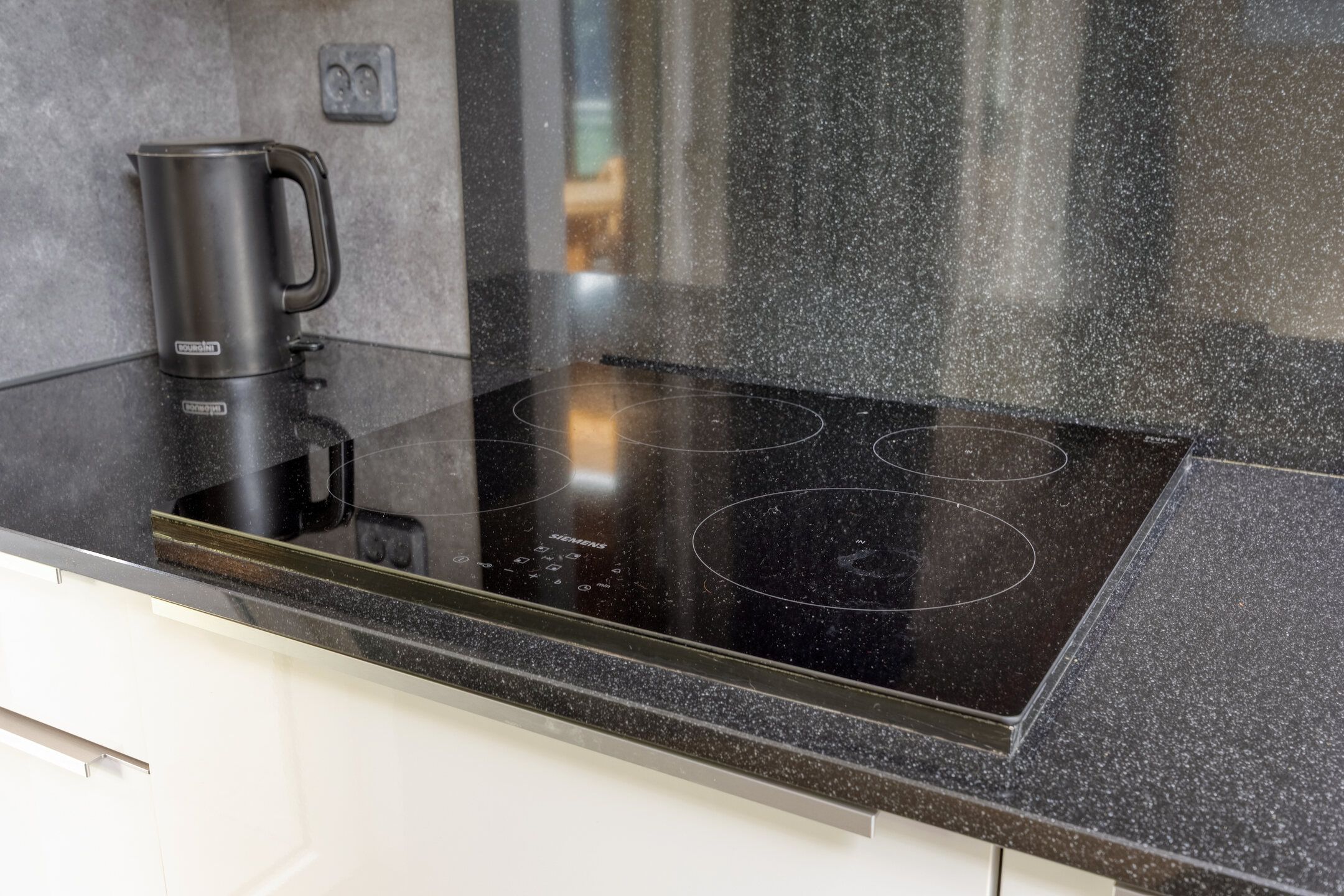 Photo 18 of Aijenseweg 1-A