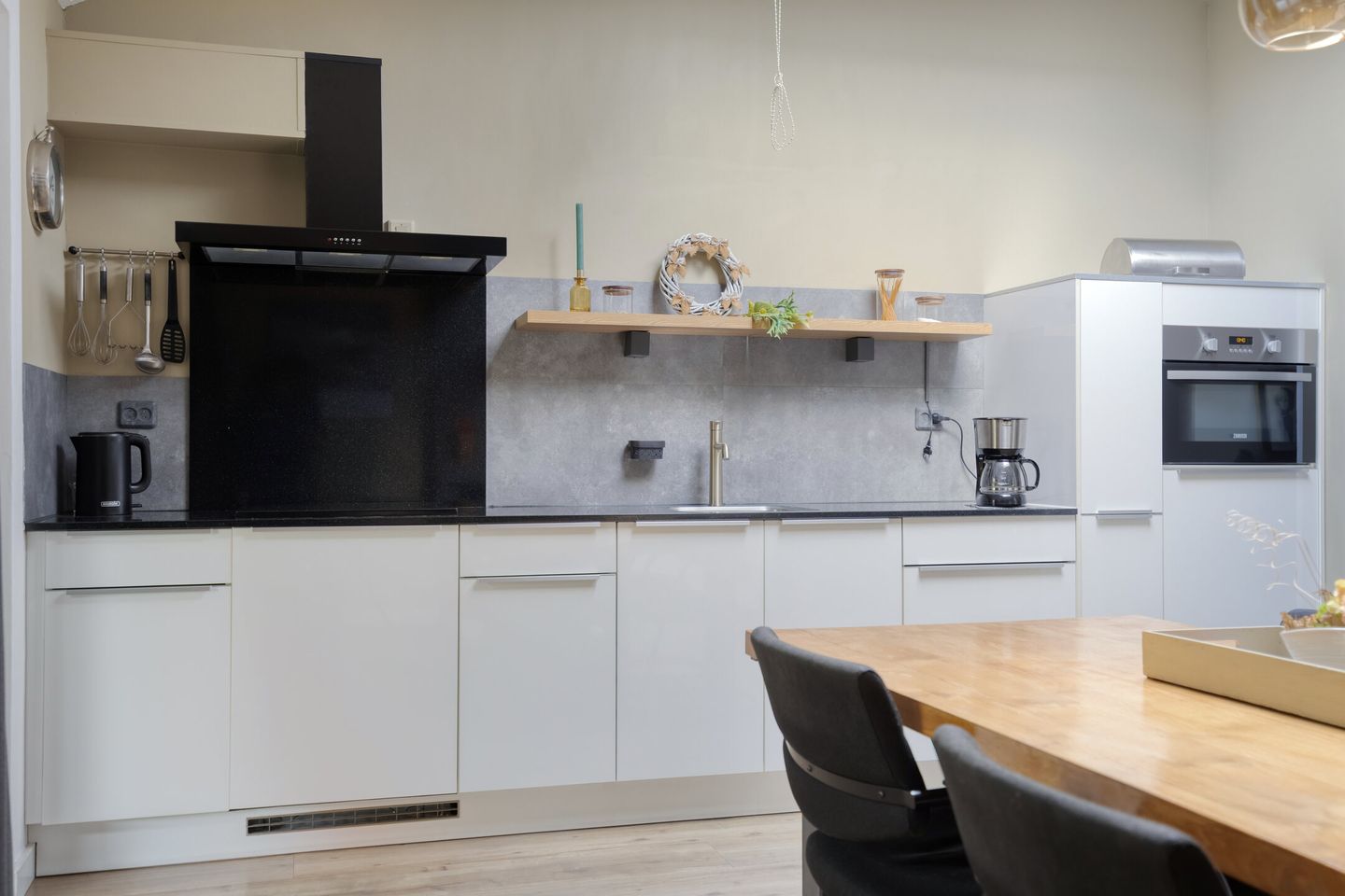 Photo 20 of Aijenseweg 1-A