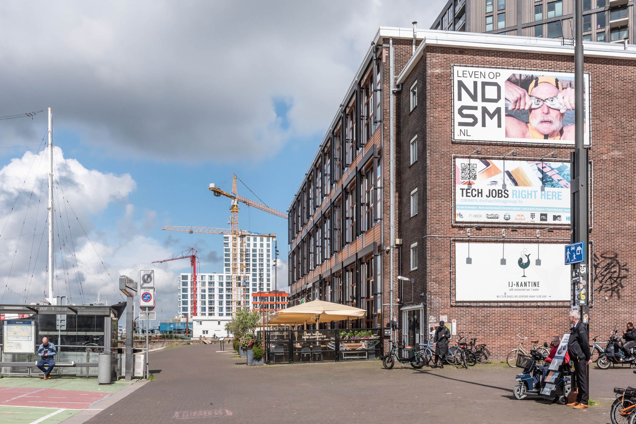 Photo 57 of Maagdenpalmstraat 6