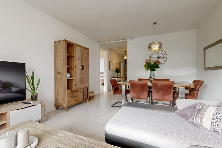 Photo 3 of Maarten Lutherweg 96