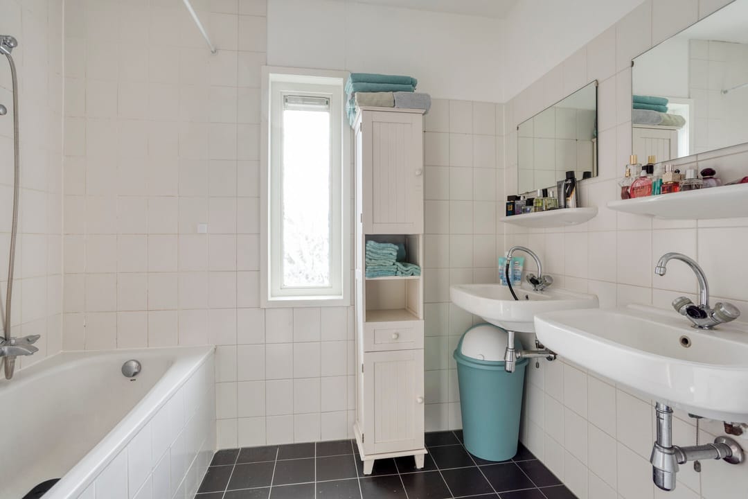 Spacious Family Home with Solar Panels in Child-Friendly Nieuwegein — 19