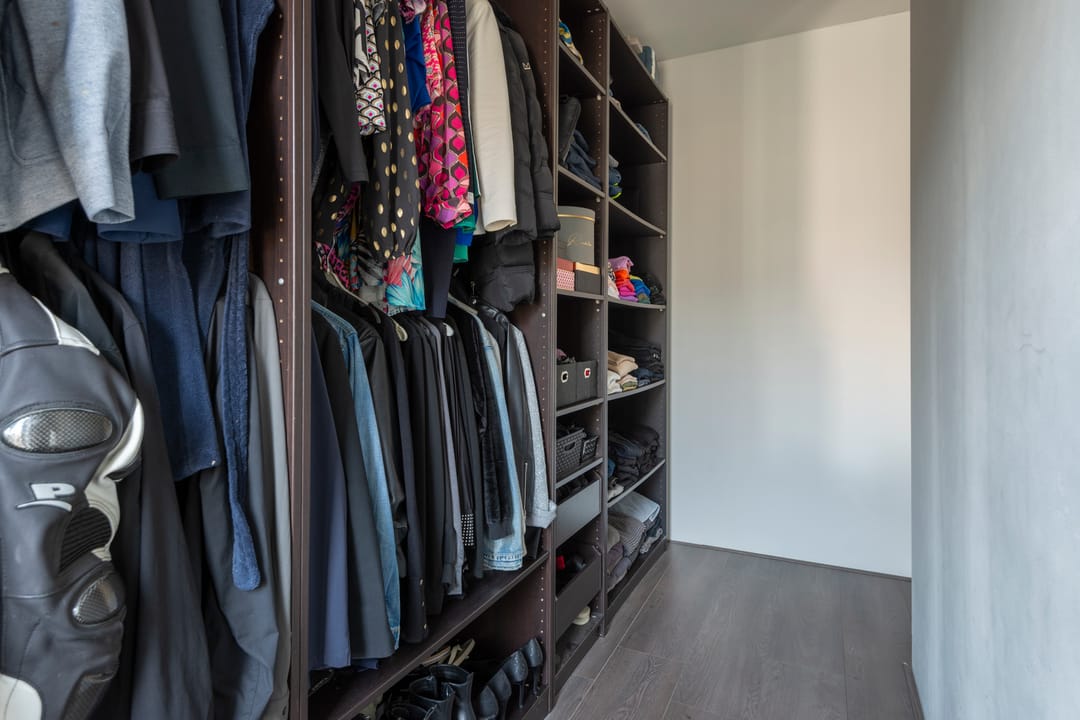 Spacious Move-in Ready Family Home with Roof Terrace in Almere Europakwartier — 12