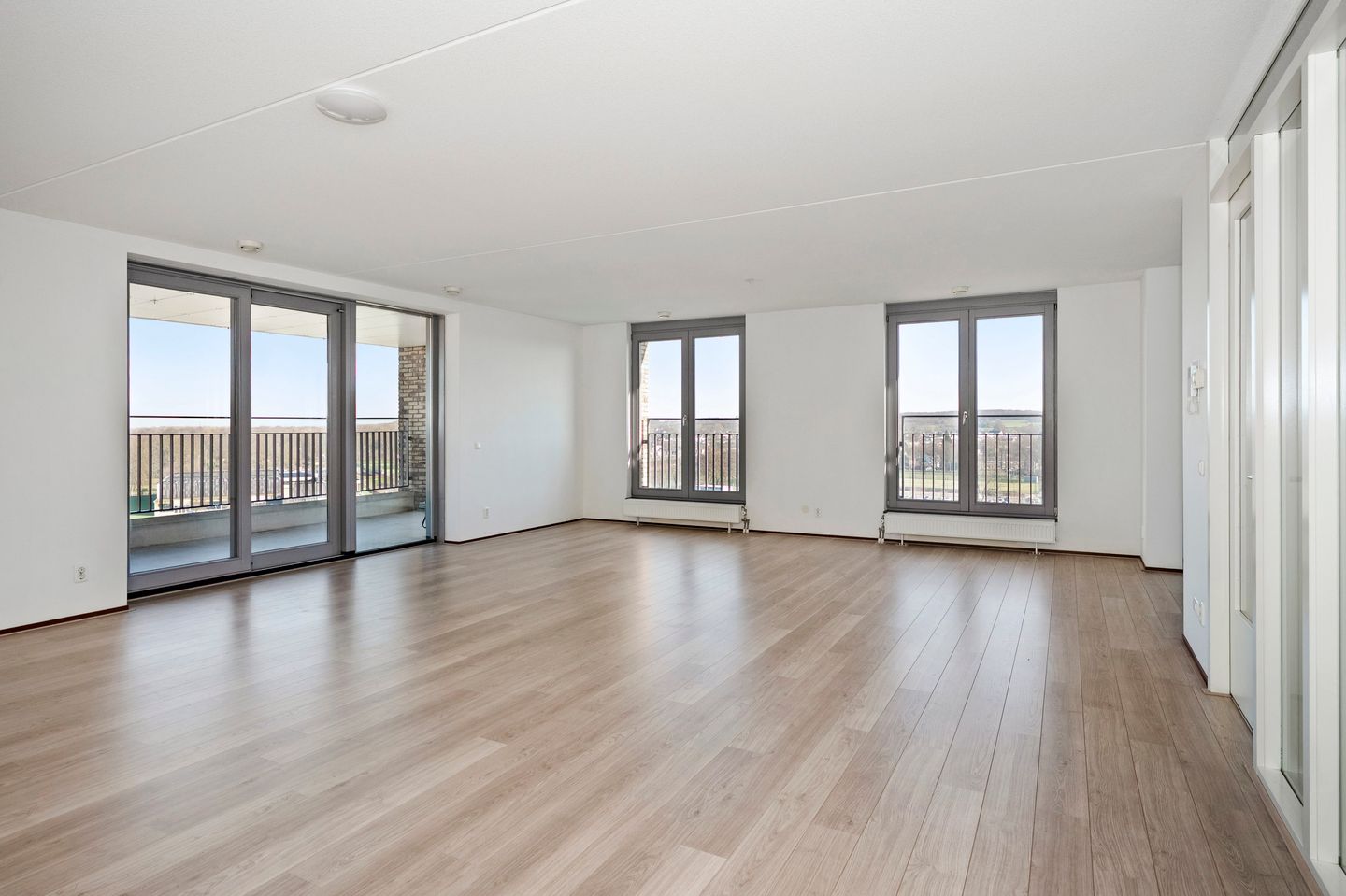 Foto 10 van Atletenbaan 96-L