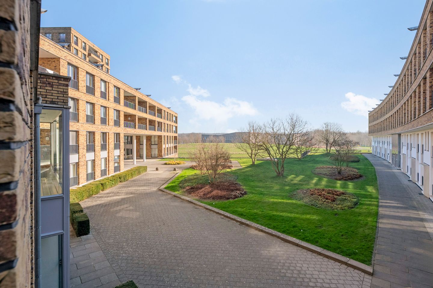 Foto 20 van Atletenbaan 66-B