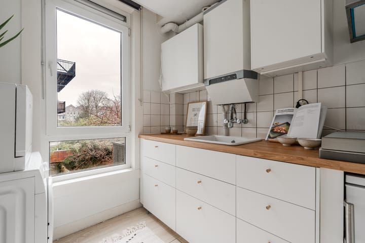 Photo 2 of Govert Flinckstraat 288-1A