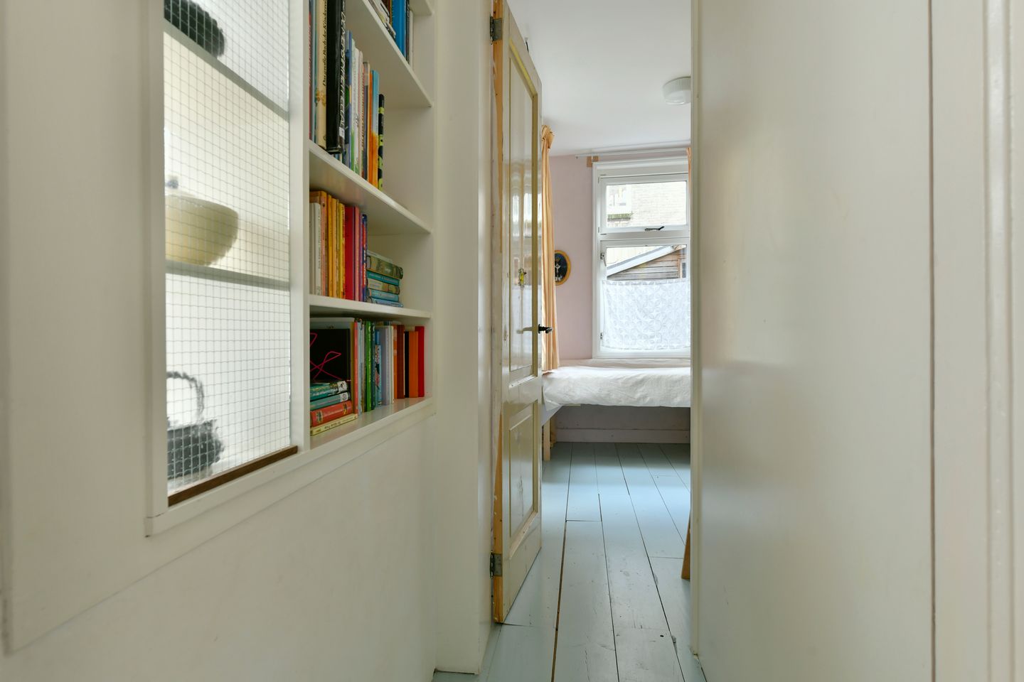 Foto 19 van Van Ostadestraat 288-H