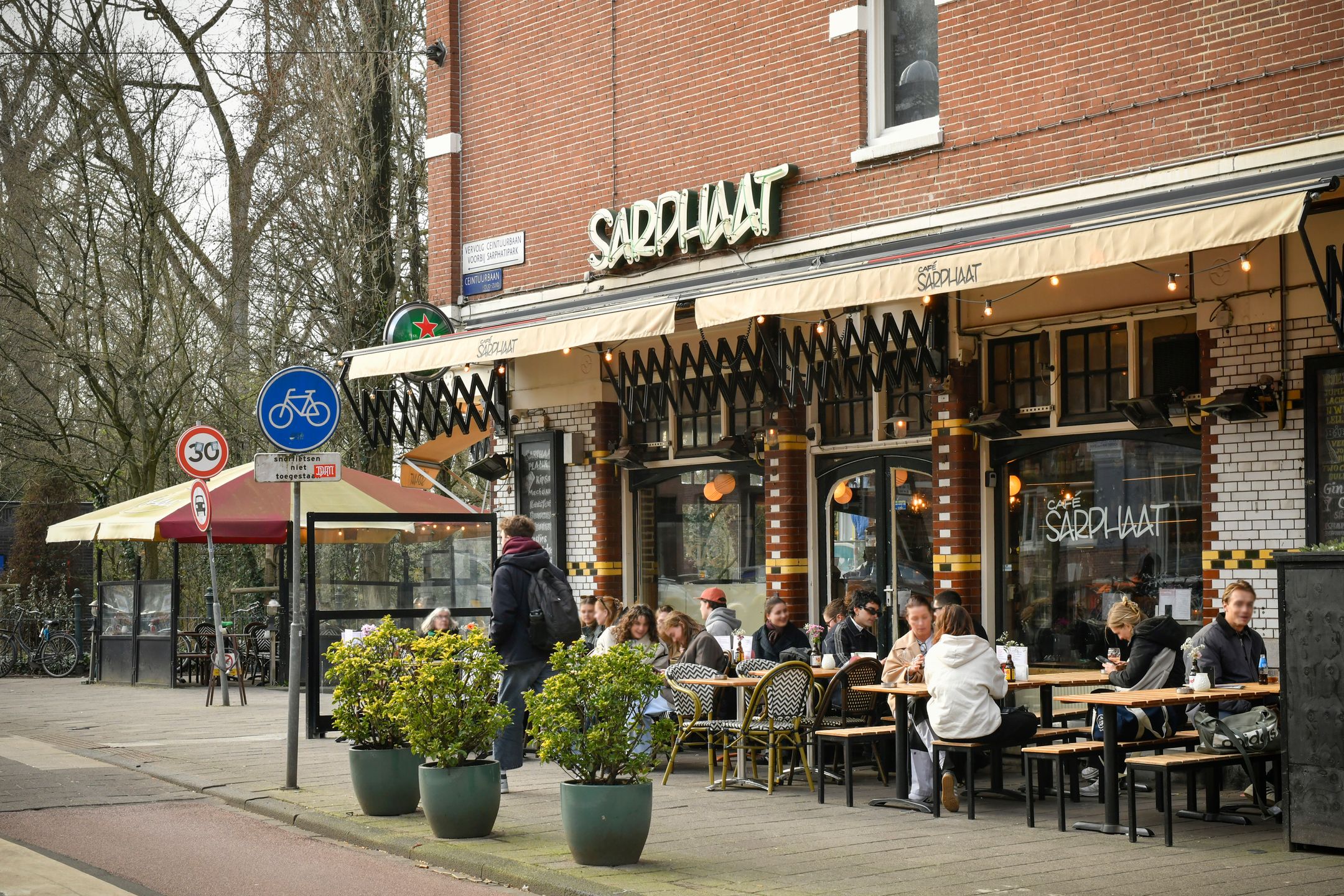 Foto 27 van Van Ostadestraat 288-H