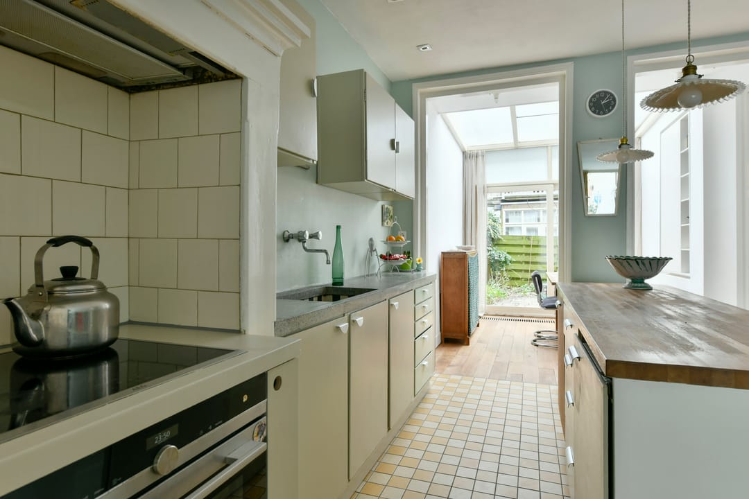 Foto 16 van Van Ostadestraat 288-H